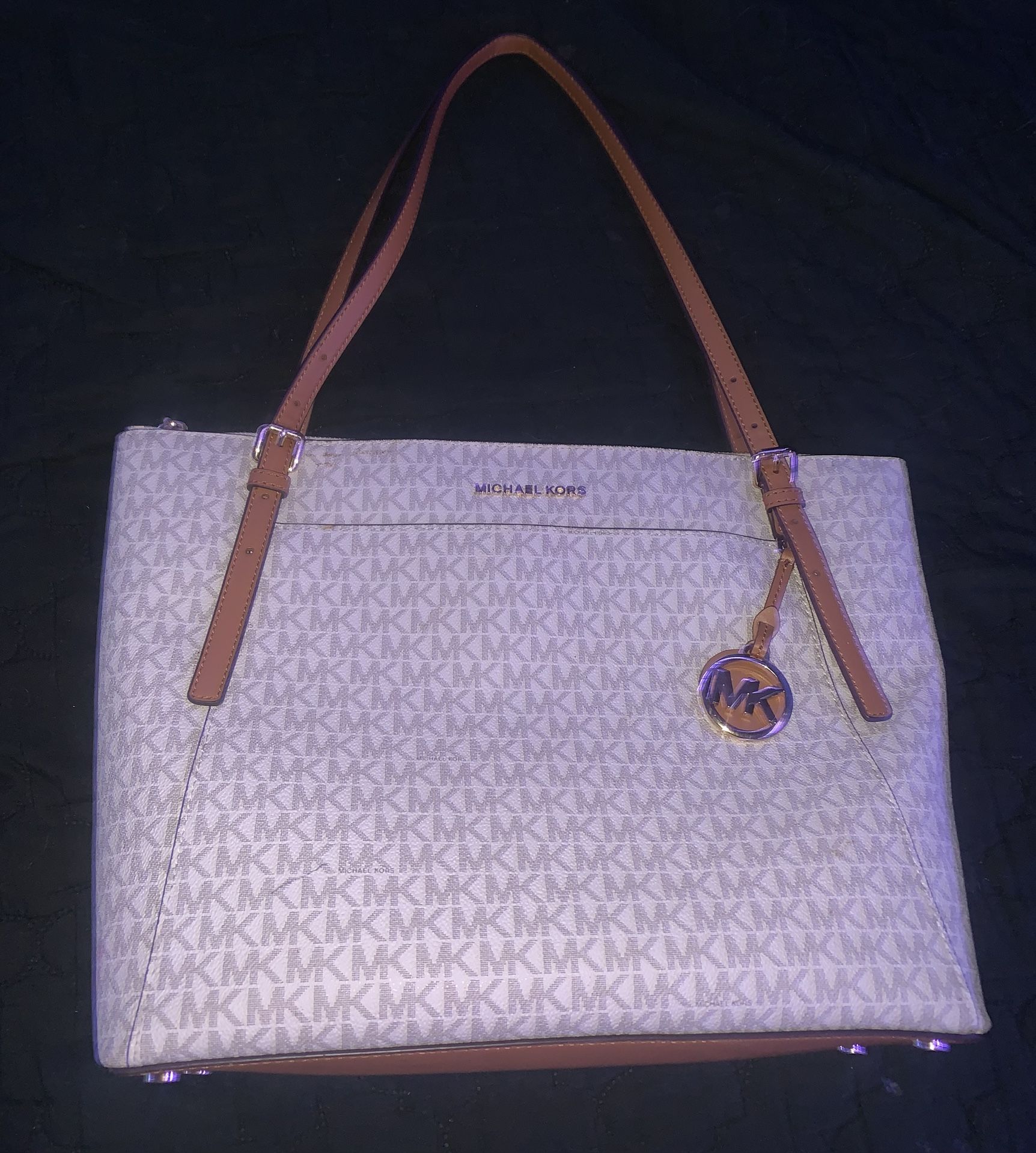Michael Kors Bag (Read Description)