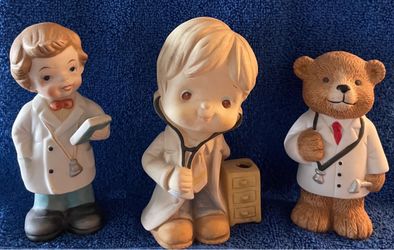 Set of 3 Doctor figurines