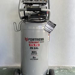 Fortress Ultra Quiet 26 gal Compressor