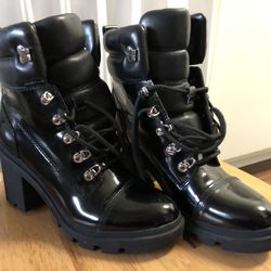 Marc Fisher LTD  Boots! Girls/ Woman’s Size 7.5 Shoes