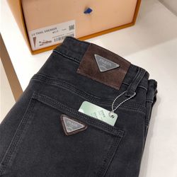 Prada Men’s Jeans 2026 New 