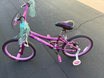 Girls bike