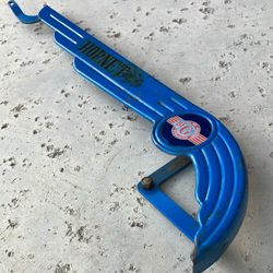 Vintage Schwinn, Chain Guard, Hornet, 26”, Rare BF Goodrich Feather Chainguard, Original Paint, Located In LaHabra 