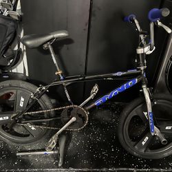 Dyno GT Compe black 