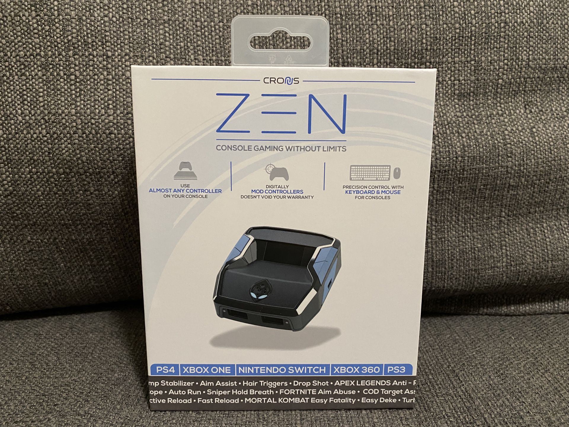 Cronus Zen gaming controller adapter