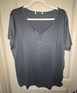 Women's top size 1xl