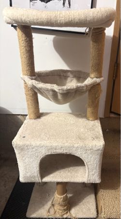 Cat tree tower