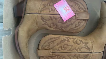 Women boots