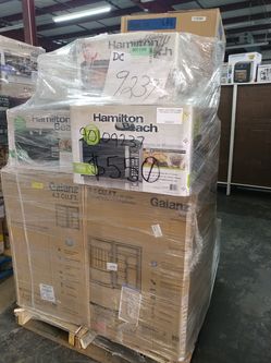 Small appliance pallet (mini fridges, toaster oven and nicrowaves