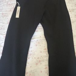 Black Essentials Sweats Size XL