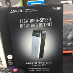 Maker 737 Power Bank 