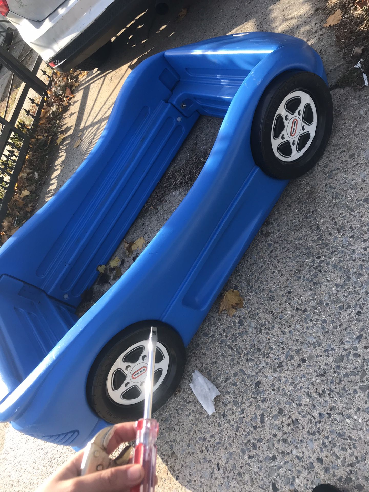 Little Tikes Toddler Car Bed Blue