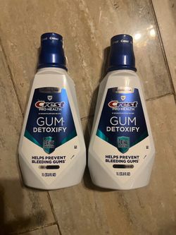 Crest mouthwash 2 x $10