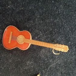 Guitar Pin