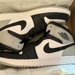 Nike Air Jordan 1 Mid Shoes White Black Lt Smoke Gray DQ8426-101 Men's Size