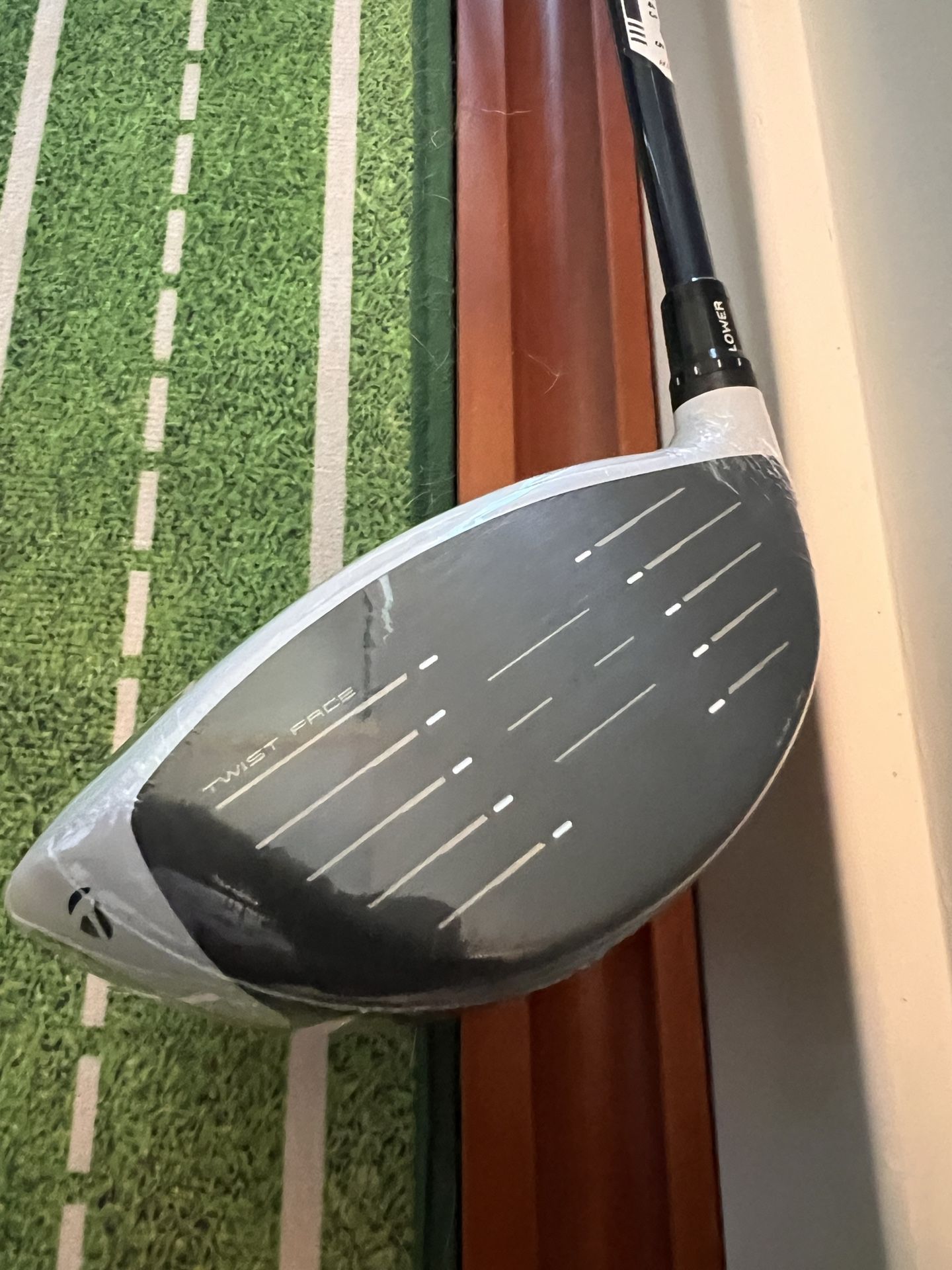 New Taylormade Sim2 Max 10.5 Right Hand Stiff Shaft
