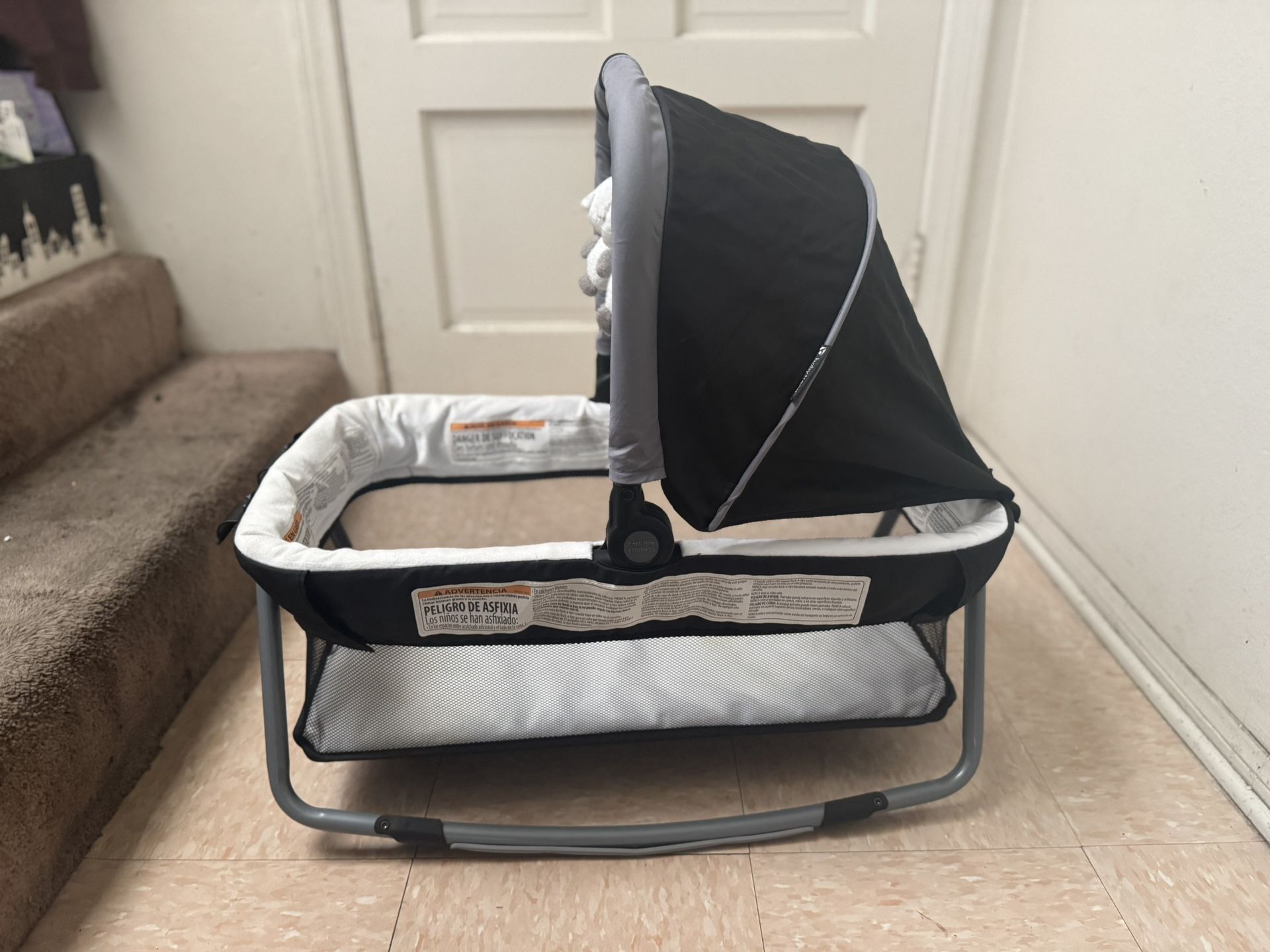 Portable bassinet