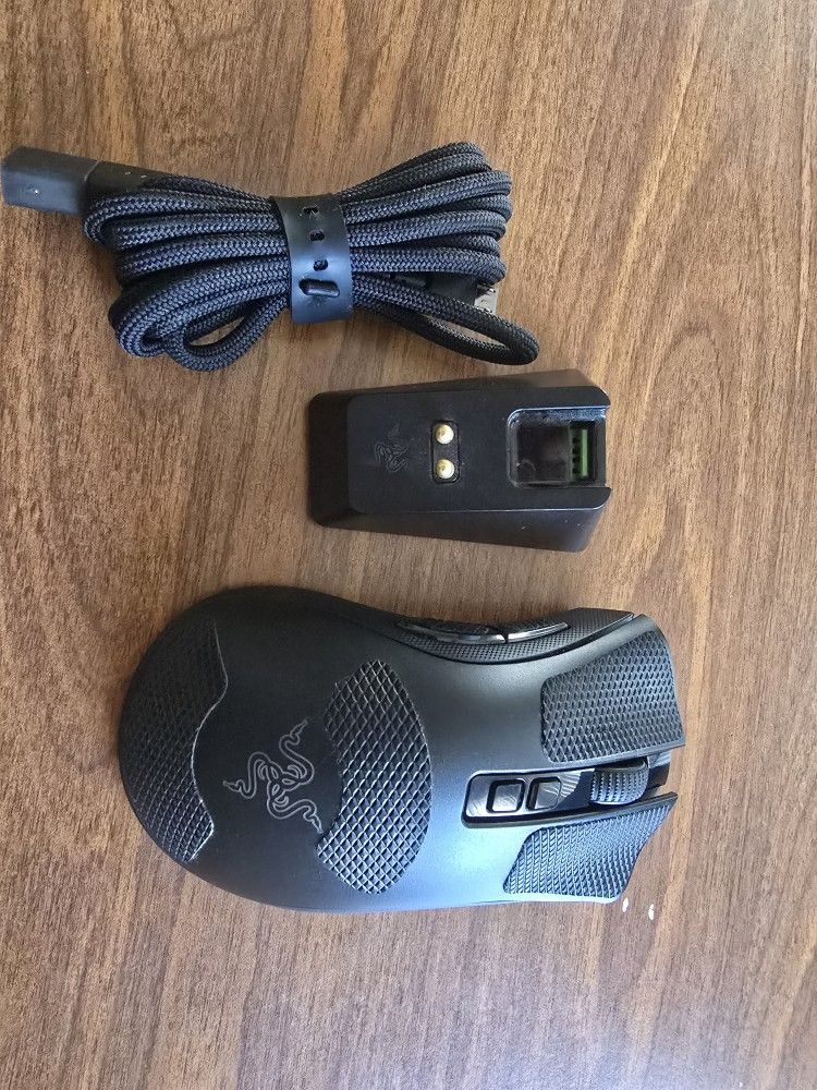 Razer Deathadder V2 PRO With Dock And Tape