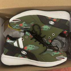 Hot Wheels Heelys