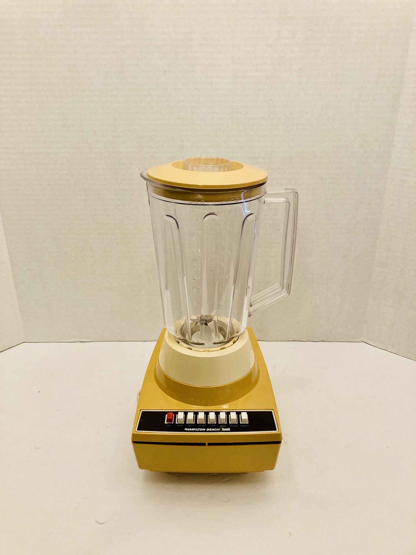 Vintage Hamilton Beach Powerful Harvest Gold 7-Speed Blender