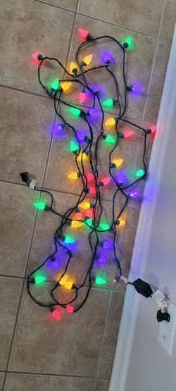 Outdoor string lights