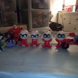 INCREDIBLES   MCDONALD'S TOYS