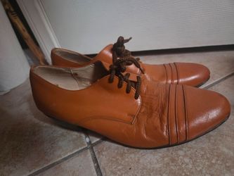 Vintage Orange Leather Shoes