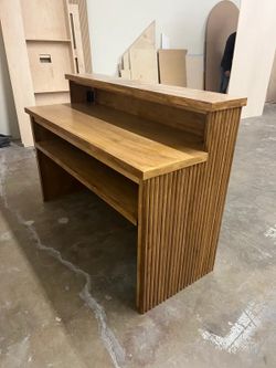 The Valencia Fluted Bar