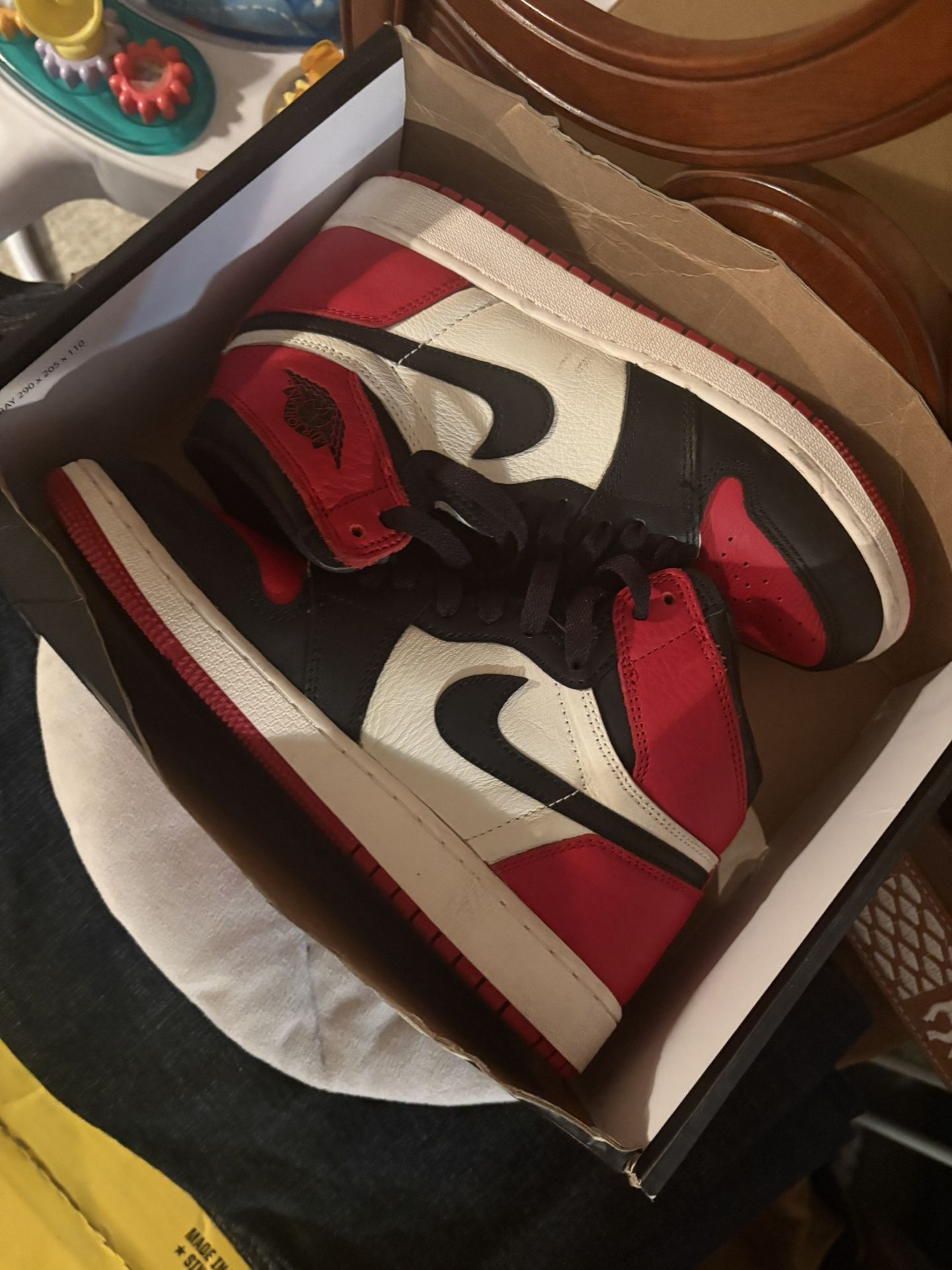 Jordan Retro 1 5.5y