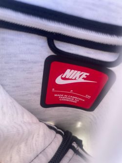 Nike techs