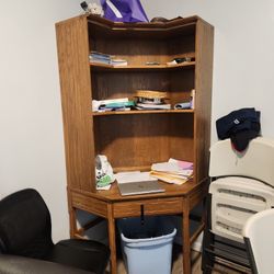 CORNER BOOK SHELVE