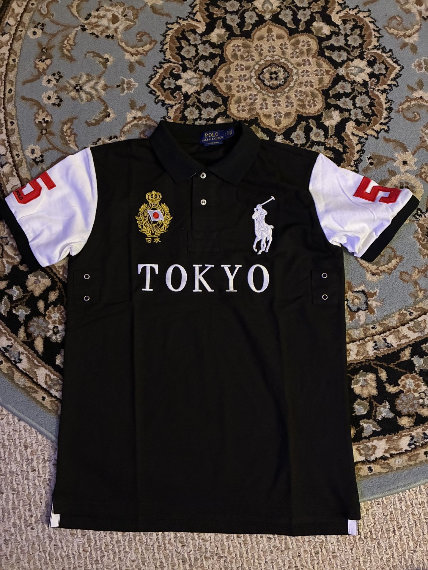 Polo Shirt For Sale Size L 100$