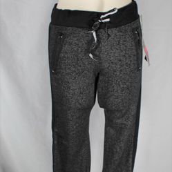 Gray Amd Black Lounge Athletic Jogger Pants NWT Size Jrs Large 