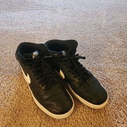Nike Court Vision
