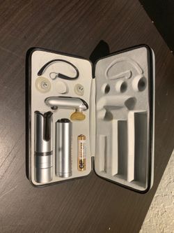 USED PALM TREO LIGHT WIGHT BLUETOOTH HEADSET