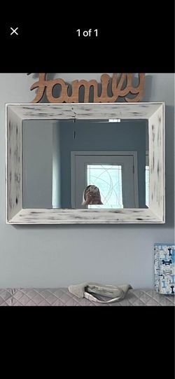 Beautiful farmhouse mirror