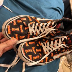 Skating Shoes, Vans, Thrasher Magazine.