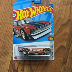 Hot Wheels 2022 Treasure Hunt HW Drag Strip - '71 Mustang Funny Car