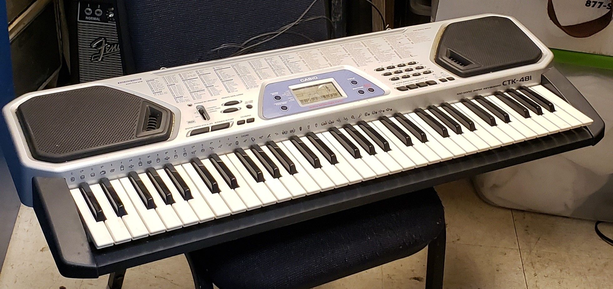 Casio CTK - 841 Keyboard