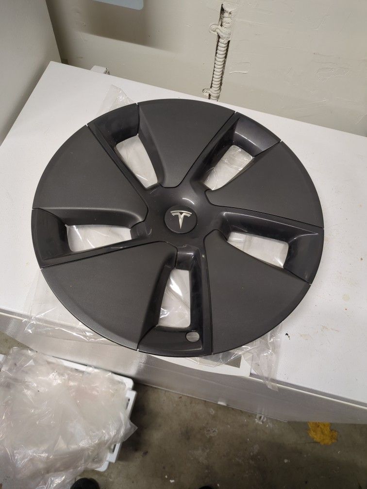 Tesla Wheel Cap 18" (One)