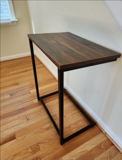 C-Shaped Bed Side Table