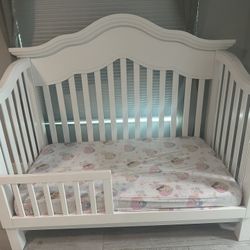 Toddler Bed Convertible 