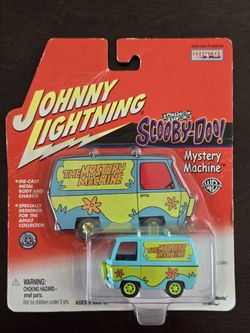 Johnny Lightning Scooby-Doo Mystery Machine