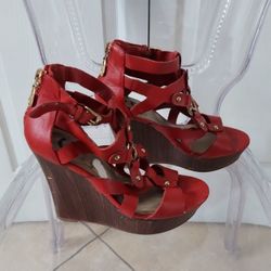 GUESS WOMEN'S 5.5 SHOES 