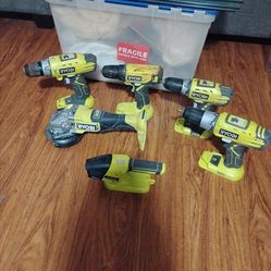 Ryobi tool set includes everything in these pics