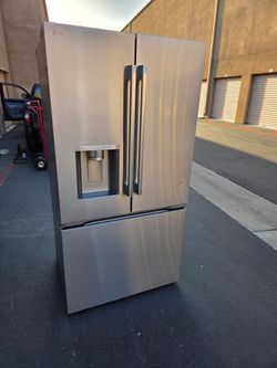 LG Refrigerator French Door Counter Depth