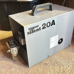   Silentaire Super Silent 20-a Whisper Quiet Airbrush Compressor 1/5hp 0.7 Cfm 55-85psi Low 