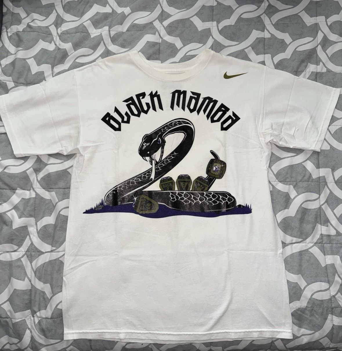 Nike Kobe “Black Mamba” 5 Rings Tshirt