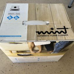 Mint Automatic Floor Cleaner