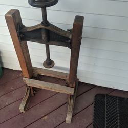 Vintage Apple Press